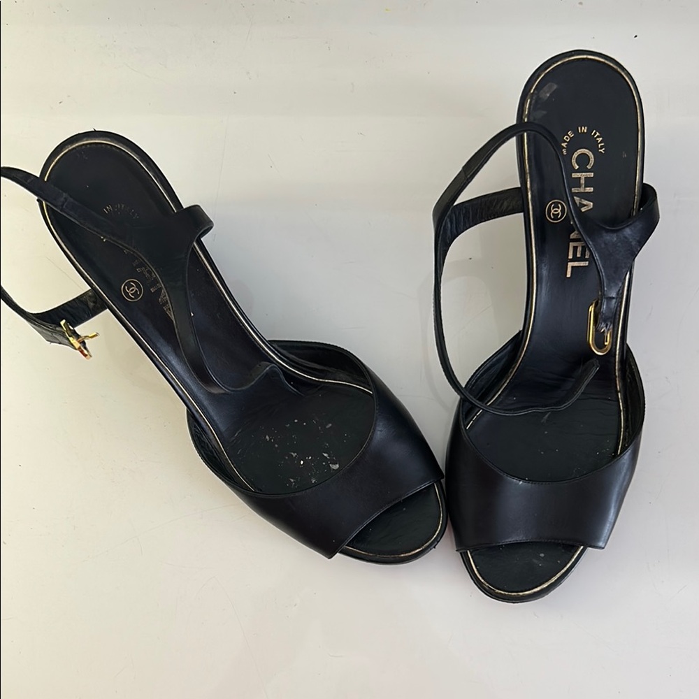 Chanel Black Women's Sandals